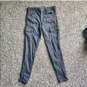 Stretchy Gray high rise cargo pants.